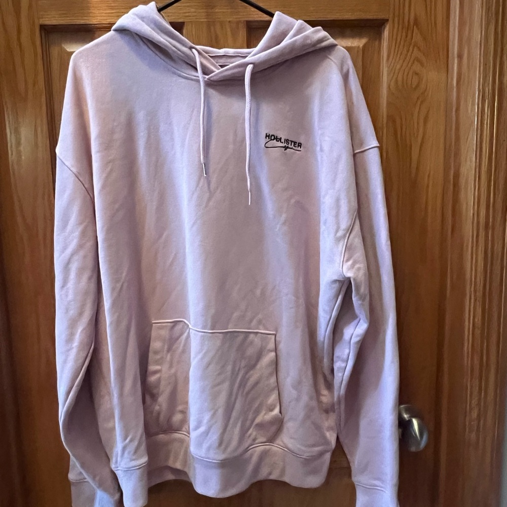 Hollister Men's Pink Hoodie Sweater